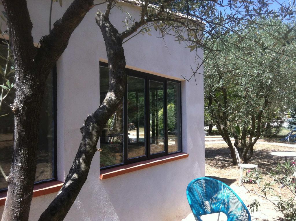 Du Cote De Chez Soi Hotel La Ciotat Værelse billede